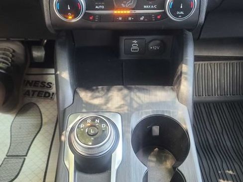 Used 2024 Ford Escape Active w/ Cold Weather Package FWD image 29