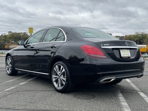 Used 2021 Mercedes-Benz C 300 4MATIC Sedan image 4