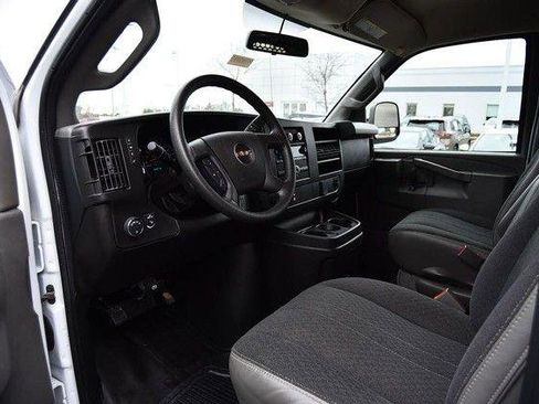 Used 2024 GMC Savana 2500 w/ Driver Convenience Package image 8