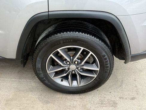 Used 2017 Jeep Grand Cherokee Limited AWD/4WD image 48