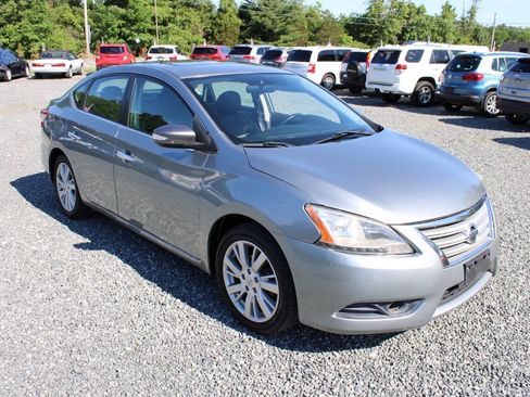 Used 2013 Nissan Sentra SL w/ Leather Pkg FWD image 4