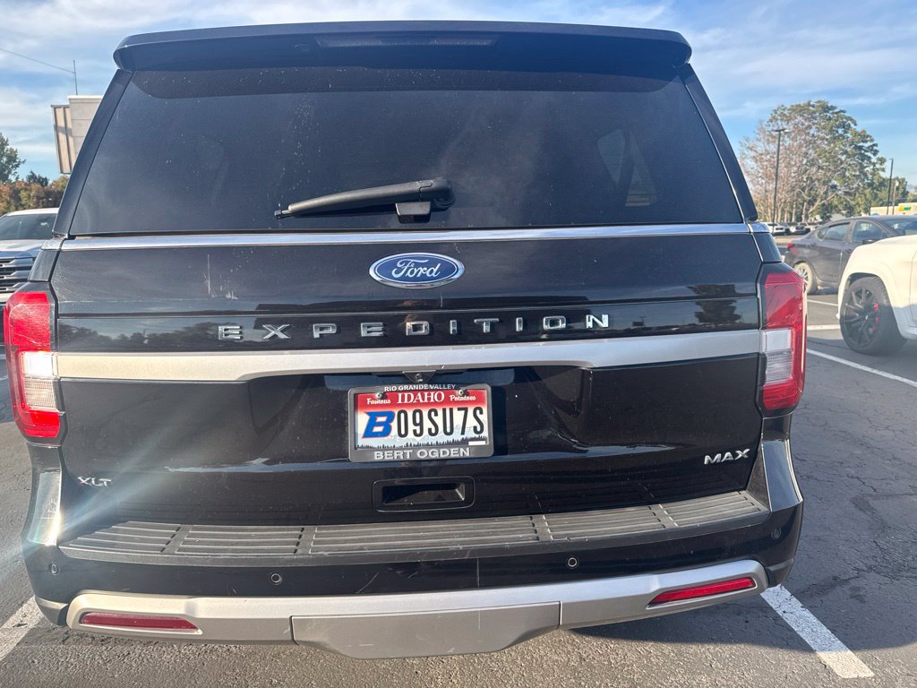 Used 2022 Ford Expedition Max XLT AWD/4WD image 5
