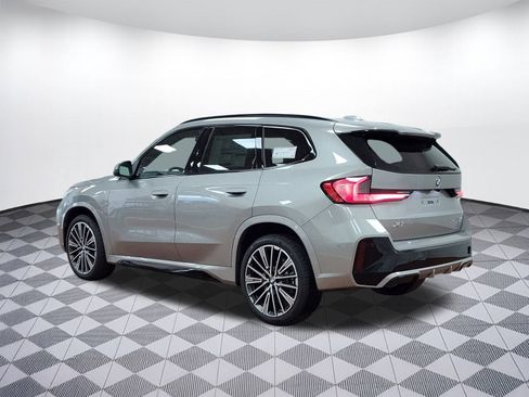 Used 2025 BMW X1 xDrive28i w/ Premium Package image 3