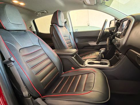 Used 2022 Chevrolet Colorado LT w/ Safety Package image 22