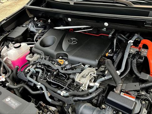 Used 2021 Toyota RAV4 XLE w/ Convenience Package image 35