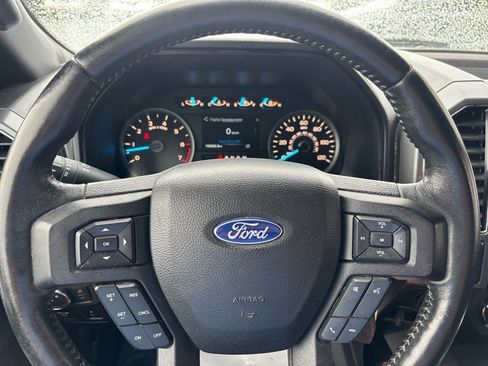 Used 2018 Ford F150 XLT w/ Equipment Group 302A Luxury image 32