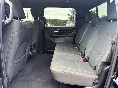 Used 2022 RAM 1500 Big Horn AWD/4WD image 8