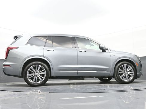 Used 2023 Cadillac XT6 Premium Luxury FWD image 46