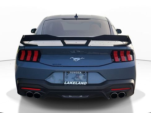 Used 2024 Ford Mustang Coupe RWD image 6