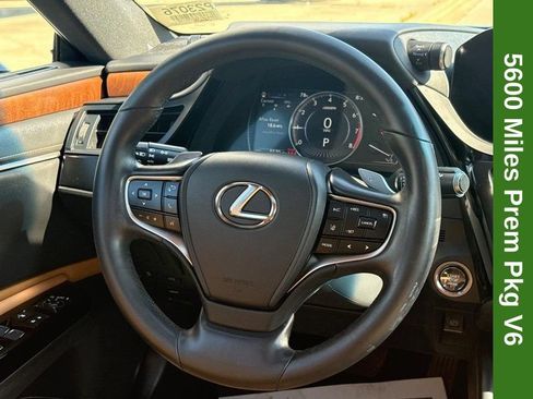 Used 2025 Lexus ES 350 w/ Premium Package FWD image 15