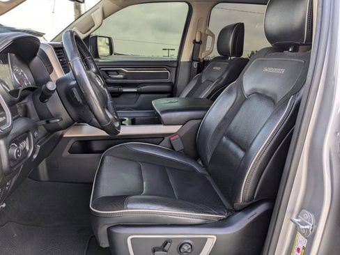 Used 2019 RAM 1500 Laramie image 13