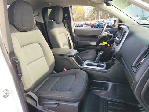 Used 2022 Chevrolet Colorado LT w/ Fleet Safety Package image 15