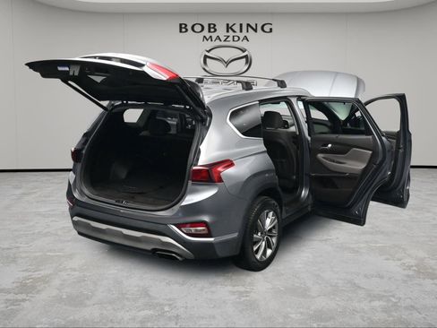 Used 2019 Hyundai Santa Fe SEL image 19