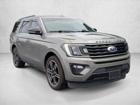 Used 2019 Ford Expedition Limited w/ Equipment Group 303A RWD image 4