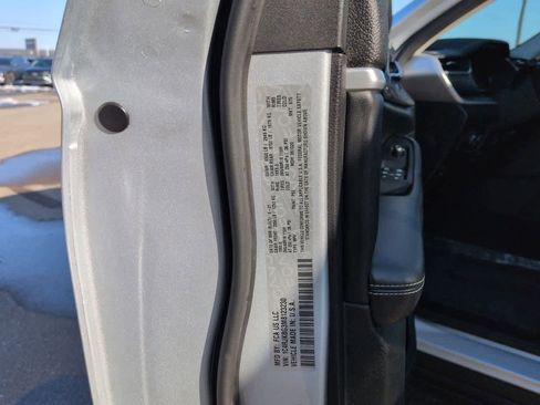 Used 2021 Jeep Grand Cherokee L Limited image 36