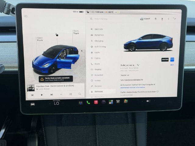 Used 2024 Tesla Model Y Long Range AWD/4WD image 14