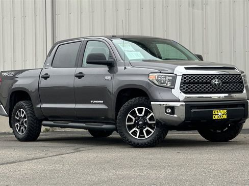 Used 2018 Toyota Tundra SR5 image 2
