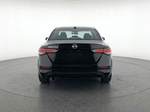 Used 2025 Nissan Sentra SV FWD image 7