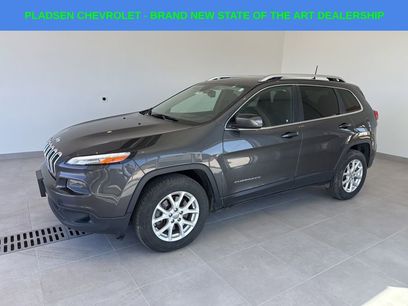 Used 2016 Jeep Cherokee Latitude w/ Safety/Convenience Group