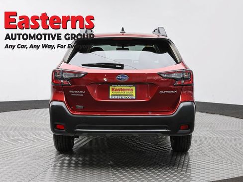 Used 2023 Subaru Outback Premium AWD/4WD image 6