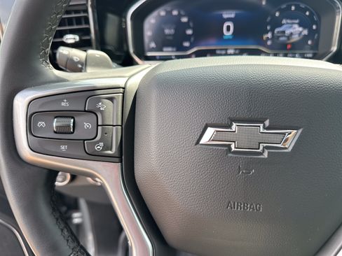Used 2024 Chevrolet Silverado 1500 LT Trail Boss w/ LT Trail Boss Premium Package AWD/4WD image 24