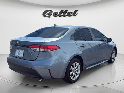 Used 2024 Toyota Corolla LE FWD image 5