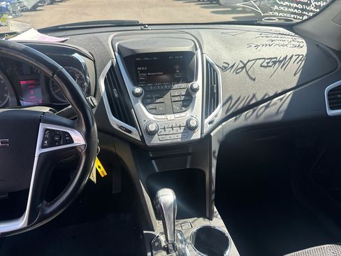 Used 2013 GMC Terrain SLE w/ Convenience Package AWD/4WD image 10