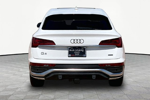 Used 2023 Audi Q5 2.0T Premium Plus w/ Premium Plus Package AWD/4WD image 4