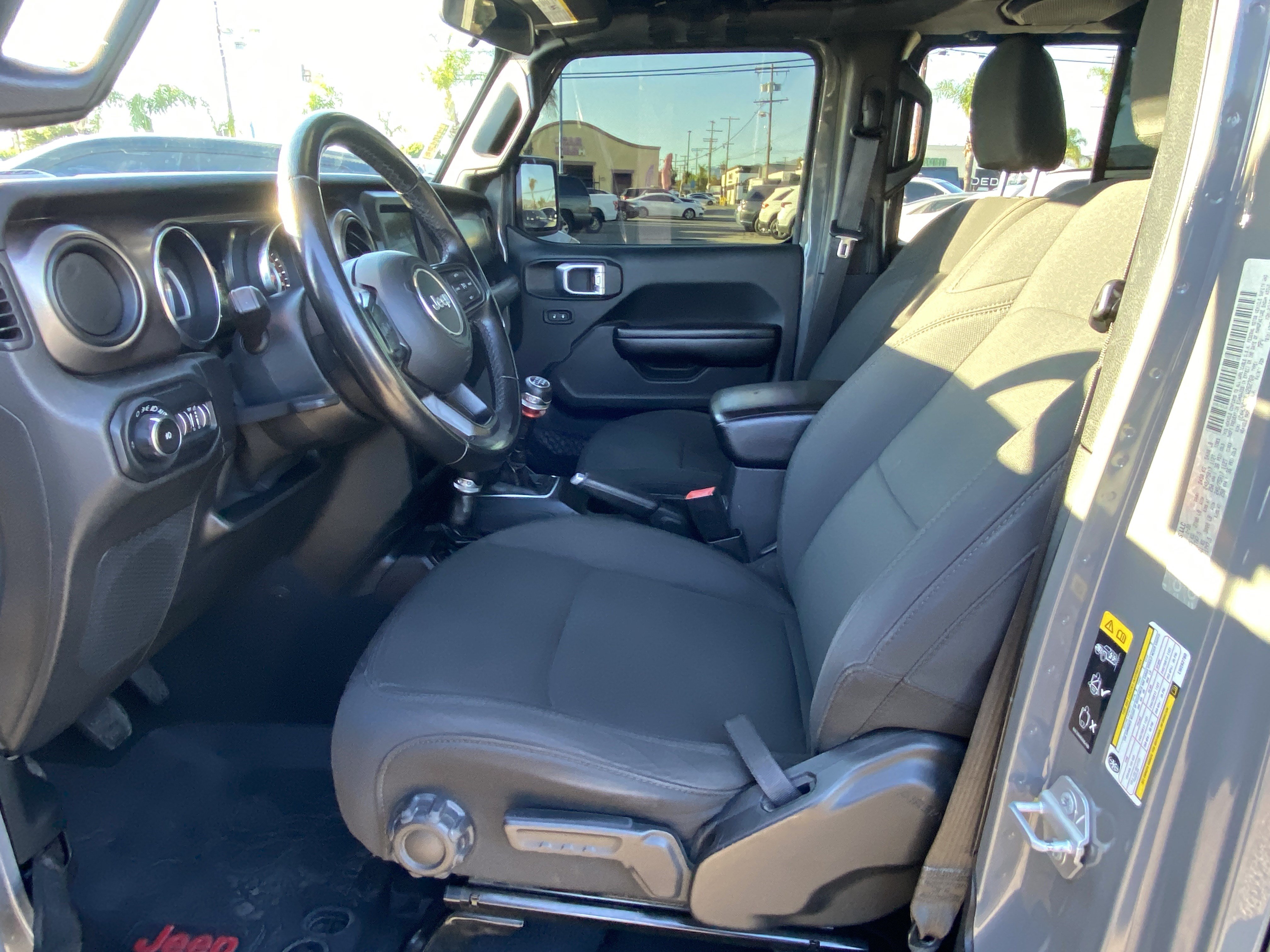 Used 2020 Jeep Wrangler Unlimited Sport S AWD/4WD image 16