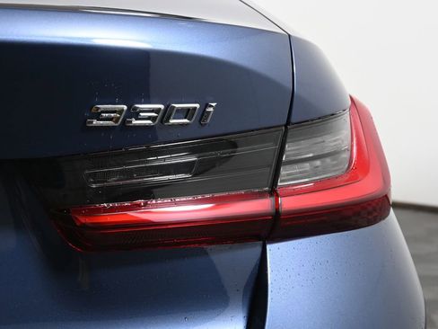 New 2026 BMW 330i xDrive Sedan w/ Convenience Package image 13