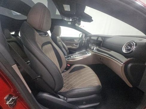 Used 2024 Mercedes-Benz AMG GT 63 S image 6