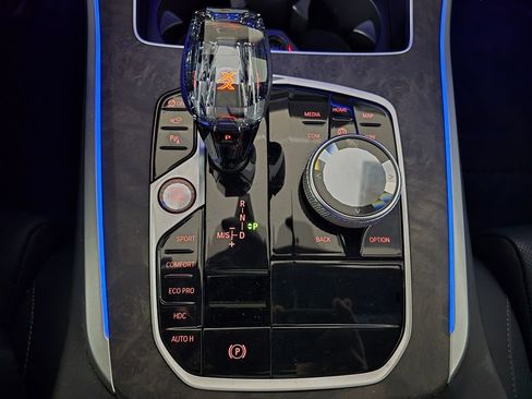 Certified 2023 BMW X5 xDrive40i w/ Executive Package image 31