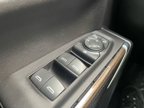 Used 2022 Chevrolet Silverado 1500 RST w/ Safety Package image 21