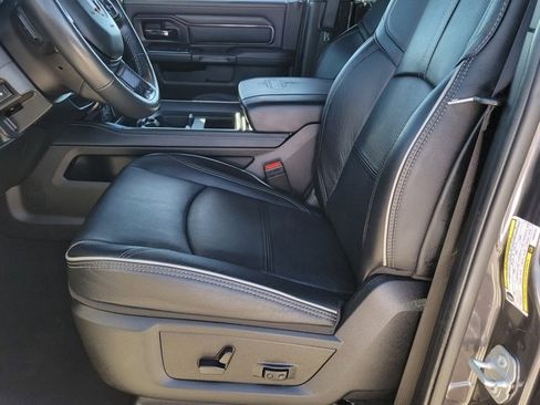 Used 2023 RAM 3500 Limited image 6