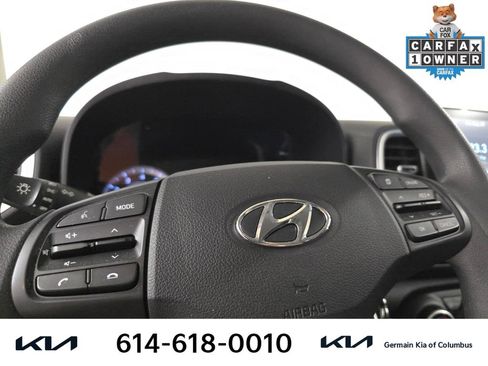 Used 2020 Hyundai Venue SEL FWD image 22