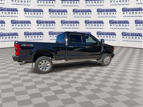 Used 2019 Ford F350 Platinum w/ Platinum Ultimate Package image 2
