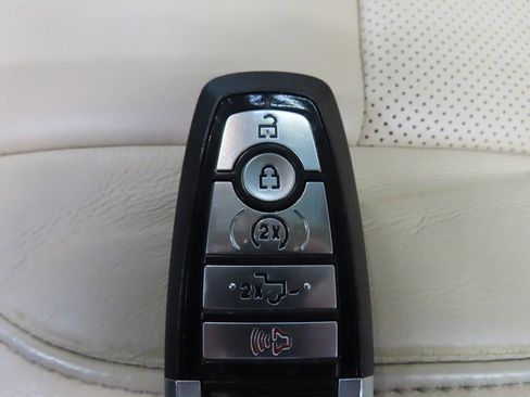 Used 2020 Ford F150 Lariat w/ Equipment Group 502A Luxury image 60