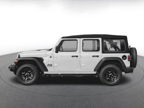 Used 2025 Jeep Wrangler Unlimited Sahara AWD/4WD image 3