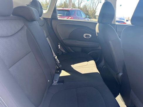 Used 2016 Kia Soul w/ Convenience Package FWD image 22