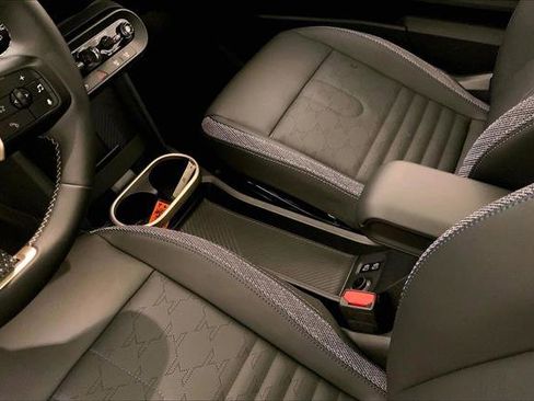 Certified 2025 MINI Cooper S image 22