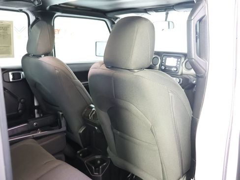 Used 2020 Jeep Wrangler Unlimited Sport AWD/4WD image 37