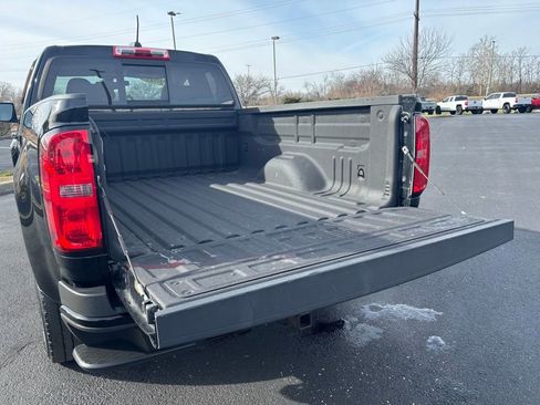 Used 2017 Chevrolet Colorado LT w/ LT Convenience Package image 15