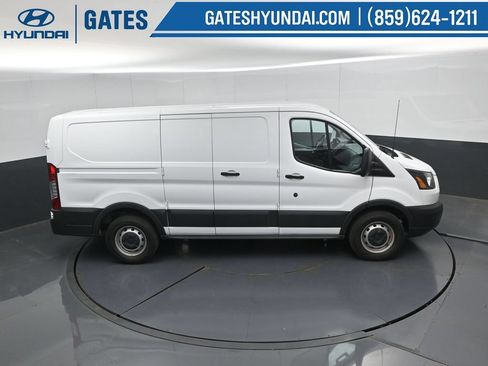 Used 2017 Ford Transit 150 130 Low Roof RWD image 43