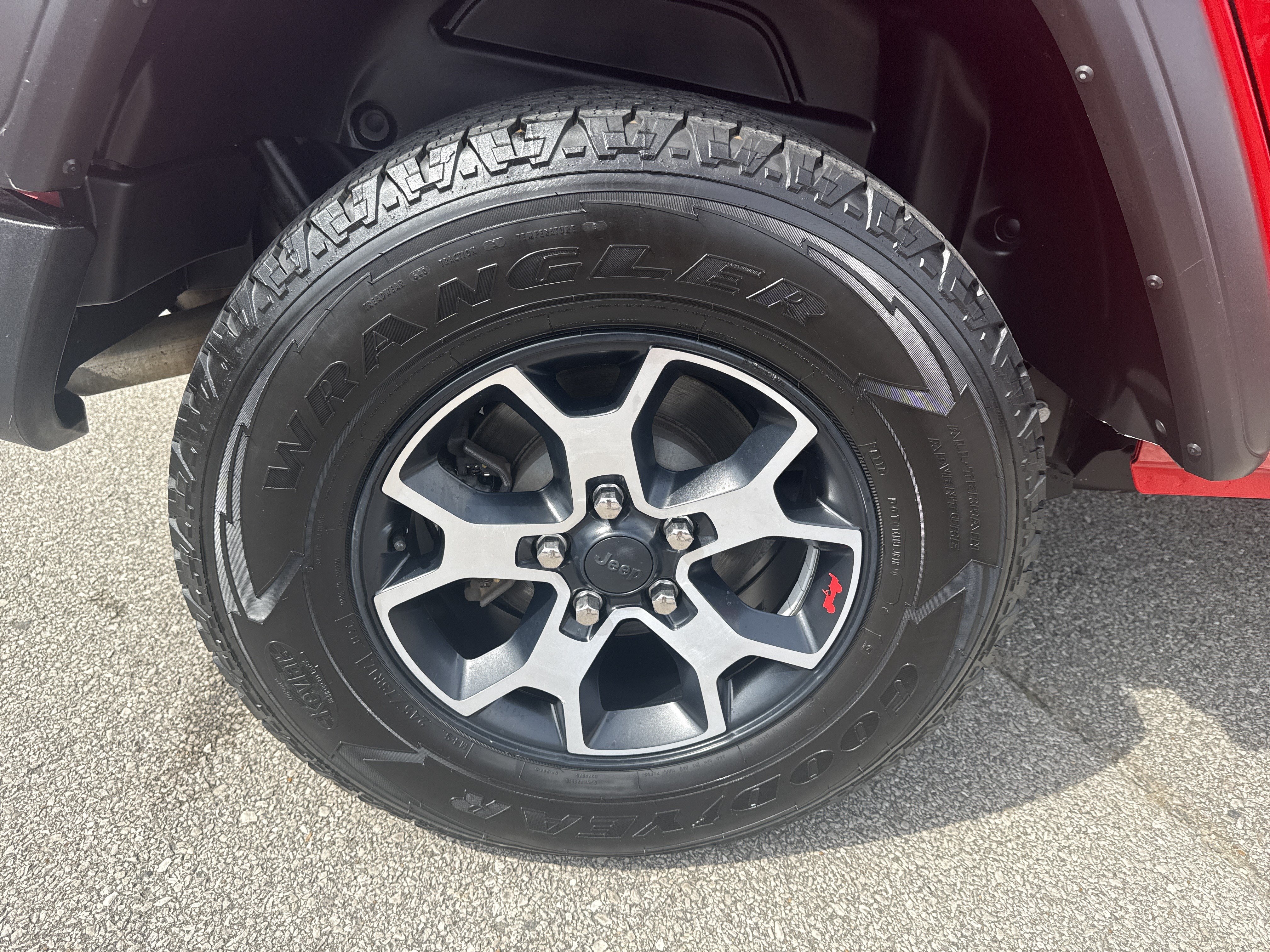 Used 2019 Jeep Wrangler Unlimited Sport S AWD/4WD image 17