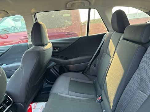 Used 2024 Subaru Outback Premium AWD/4WD image 15
