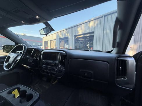 Used 2018 Chevrolet Silverado 1500 LT w/ All Star Edition AWD/4WD image 12