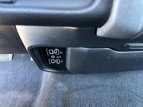 Used 2025 RAM 1500 Tradesman image 27