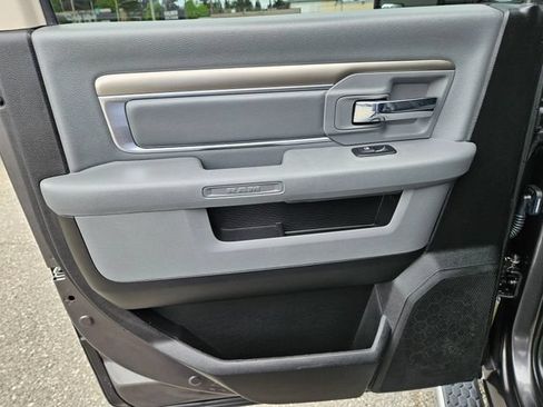 Used 2017 RAM 1500 Big Horn AWD/4WD image 19