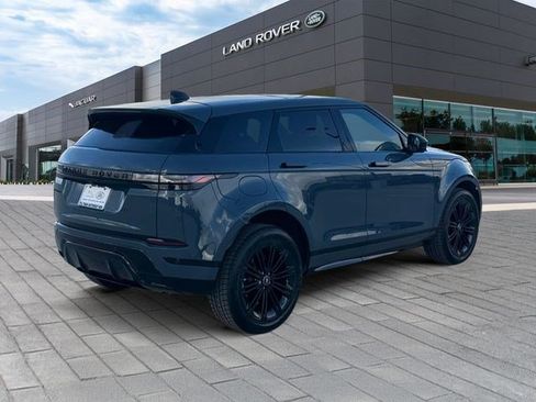 Used 2026 Land Rover Range Rover Evoque Dynamic SE AWD/4WD image 5
