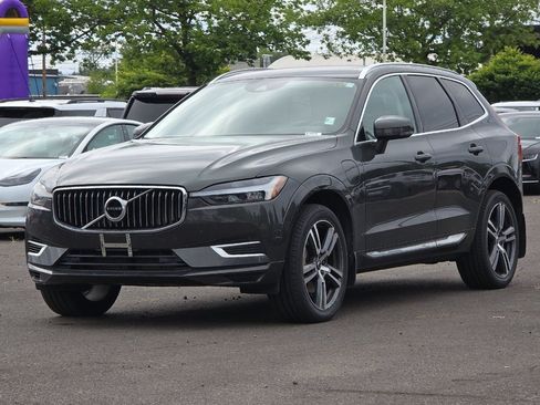 Used 2021 Volvo XC60 T8 Inscription Expression AWD/4WD image 8